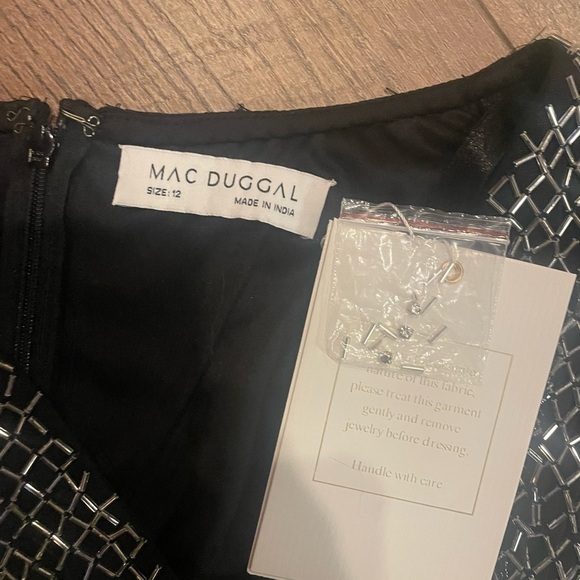 Mac Duggal Beaded Wrap V-Neck Full Length Dress 93787 Black Silver Sz 12* - Picture 4 of 10